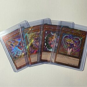 Yu-Gi-Oh! Dark Magician Girl Bundle